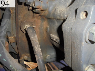 中古建設機械 中古 コマツ KOMATSU 油圧ショベル・バックホー ０．４－０．５立米 PC138US-2