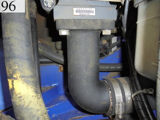 中古建設機械 中古 コマツ KOMATSU 油圧ショベル・バックホー ０．４－０．５立米 PC138US-2