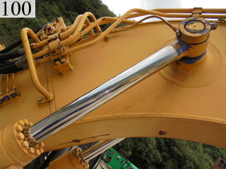 中古建設機械 中古 コマツ KOMATSU 油圧ショベル・バックホー ０．４－０．５立米 PC138US-2