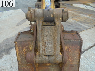 中古建設機械 中古 コマツ KOMATSU 油圧ショベル・バックホー ０．４－０．５立米 PC138US-2