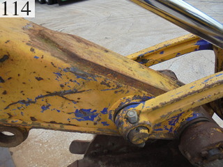 中古建設機械 中古 コマツ KOMATSU 油圧ショベル・バックホー ０．４－０．５立米 PC138US-2