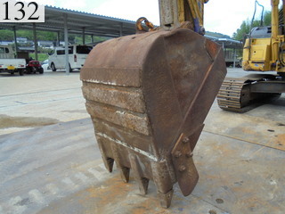 中古建設機械 中古 コマツ KOMATSU 油圧ショベル・バックホー ０．４－０．５立米 PC138US-2