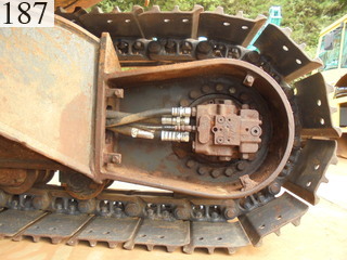 中古建設機械 中古 コマツ KOMATSU 油圧ショベル・バックホー ０．４－０．５立米 PC138US-2