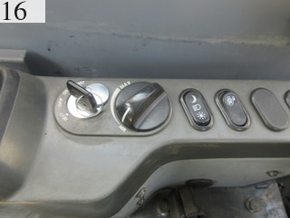 Used Construction Machine Used KOMATSU KOMATSU Demolition excavators Short reach PC138US-8