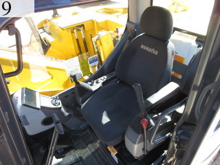 中古建設機械 中古 コマツ KOMATSU 油圧ショベル・バックホー ０．４－０．５立米 PC138US-8