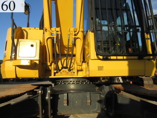 中古建設機械 中古 コマツ KOMATSU 油圧ショベル・バックホー ０．４－０．５立米 PC138US-8