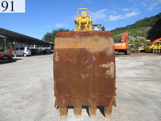 中古建設機械 中古 コマツ KOMATSU 油圧ショベル・バックホー ０．４－０．５立米 PC138US-8