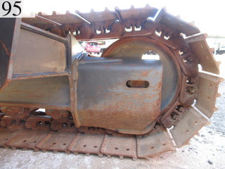 中古建設機械 中古 コマツ KOMATSU 油圧ショベル・バックホー ０．４－０．５立米 PC138US-8