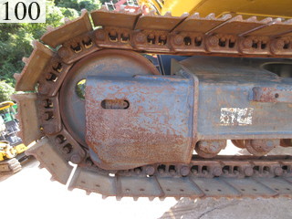 中古建設機械 中古 コマツ KOMATSU 油圧ショベル・バックホー ０．４－０．５立米 PC138US-8