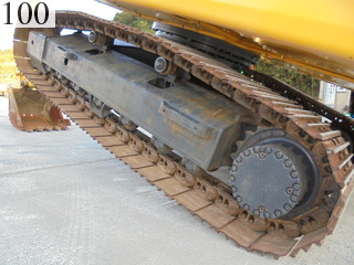 中古建設機械 中古 コマツ KOMATSU 油圧ショベル・バックホー ０．７－０．９立米 PC200-10