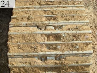 中古建設機械 中古 コマツ KOMATSU 油圧ショベル・バックホー ０．７－０．９立米 PC200-6E