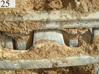 中古建設機械 中古 コマツ KOMATSU 油圧ショベル・バックホー ０．７－０．９立米 PC200-6E