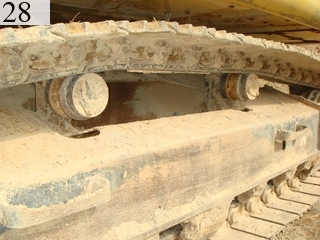 中古建設機械 中古 コマツ KOMATSU 油圧ショベル・バックホー ０．７－０．９立米 PC200-6E