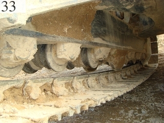 中古建設機械 中古 コマツ KOMATSU 油圧ショベル・バックホー ０．７－０．９立米 PC200-6E