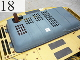 中古建設機械 中古 コマツ KOMATSU 油圧ショベル・バックホー ０．７－０．９立米 PC200-6E