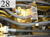 中古建設機械 中古 コマツ KOMATSU 油圧ショベル・バックホー ０．７－０．９立米 PC200-6E