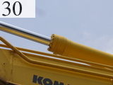 中古建設機械 中古 コマツ KOMATSU 油圧ショベル・バックホー ０．７－０．９立米 PC200-6E