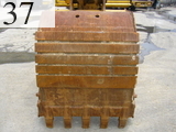 中古建設機械 中古 コマツ KOMATSU 油圧ショベル・バックホー ０．７－０．９立米 PC200-6E