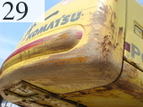 中古建設機械 中古 コマツ KOMATSU 油圧ショベル・バックホー ０．７－０．９立米 PC200-6E