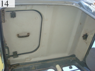 中古建設機械 中古 コマツ KOMATSU 油圧ショベル・バックホー ０．７－０．９立米 PC200-6E