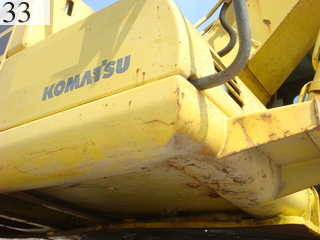 中古建設機械 中古 コマツ KOMATSU 油圧ショベル・バックホー ０．７－０．９立米 PC200-6E