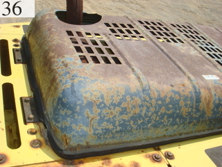 中古建設機械 中古 コマツ KOMATSU 油圧ショベル・バックホー ０．７－０．９立米 PC200-6E