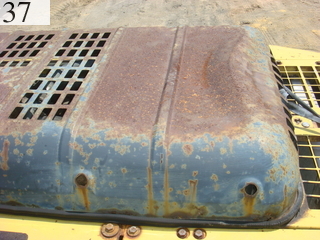 中古建設機械 中古 コマツ KOMATSU 油圧ショベル・バックホー ０．７－０．９立米 PC200-6E