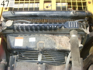 中古建設機械 中古 コマツ KOMATSU 油圧ショベル・バックホー ０．７－０．９立米 PC200-6E