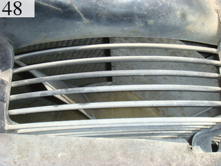 中古建設機械 中古 コマツ KOMATSU 油圧ショベル・バックホー ０．７－０．９立米 PC200-6E