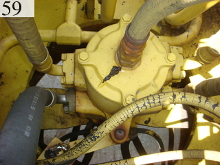 中古建設機械 中古 コマツ KOMATSU 油圧ショベル・バックホー ０．７－０．９立米 PC200-6E