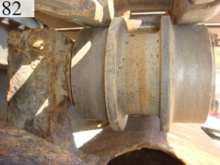 中古建設機械 中古 コマツ KOMATSU 油圧ショベル・バックホー ０．７－０．９立米 PC200-6E