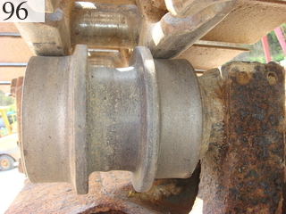 中古建設機械 中古 コマツ KOMATSU 油圧ショベル・バックホー ０．７－０．９立米 PC200-6E