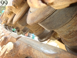 中古建設機械 中古 コマツ KOMATSU 油圧ショベル・バックホー ０．７－０．９立米 PC200-6E