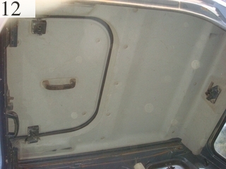 中古建設機械 中古 コマツ KOMATSU 油圧ショベル・バックホー ０．７－０．９立米 PC200-6M