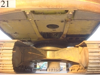 中古建設機械 中古 コマツ KOMATSU 油圧ショベル・バックホー ０．７－０．９立米 PC200-6M