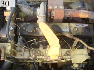 中古建設機械 中古 コマツ KOMATSU 油圧ショベル・バックホー ０．７－０．９立米 PC200-6M
