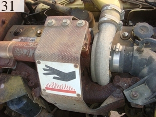 中古建設機械 中古 コマツ KOMATSU 油圧ショベル・バックホー ０．７－０．９立米 PC200-6M