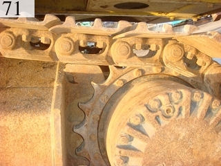 中古建設機械 中古 コマツ KOMATSU 油圧ショベル・バックホー ０．７－０．９立米 PC200-6M