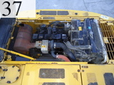 中古建設機械 中古 コマツ KOMATSU 油圧ショベル・バックホー ０．７－０．９立米 PC200-7