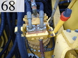 中古建設機械 中古 コマツ KOMATSU 油圧ショベル・バックホー ０．７－０．９立米 PC200-7