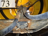 中古建設機械 中古 コマツ KOMATSU 油圧ショベル・バックホー ０．７－０．９立米 PC200-7