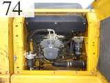 中古建設機械 中古 コマツ KOMATSU 油圧ショベル・バックホー ０．７－０．９立米 PC200-7