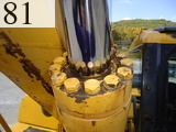中古建設機械 中古 コマツ KOMATSU 油圧ショベル・バックホー ０．７－０．９立米 PC200-7