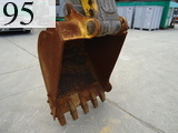 中古建設機械 中古 コマツ KOMATSU 油圧ショベル・バックホー ０．７－０．９立米 PC200-7