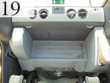 中古建設機械 中古 コマツ KOMATSU 油圧ショベル・バックホー ０．７－０．９立米 PC200-8N1