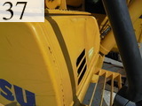 中古建設機械 中古 コマツ KOMATSU 油圧ショベル・バックホー ０．７－０．９立米 PC200-8N1