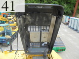 中古建設機械 中古 コマツ KOMATSU 油圧ショベル・バックホー ０．７－０．９立米 PC200-8N1