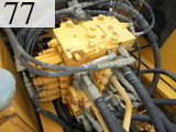 中古建設機械 中古 コマツ KOMATSU 油圧ショベル・バックホー ０．７－０．９立米 PC200-8N1