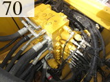 中古建設機械 中古 コマツ KOMATSU 油圧ショベル・バックホー ０．７－０．９立米 PC200-8N1