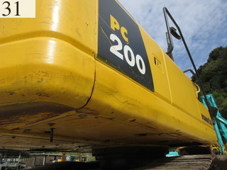 中古建設機械 中古 コマツ KOMATSU 油圧ショベル・バックホー ０．７－０．９立米 PC200-8N1